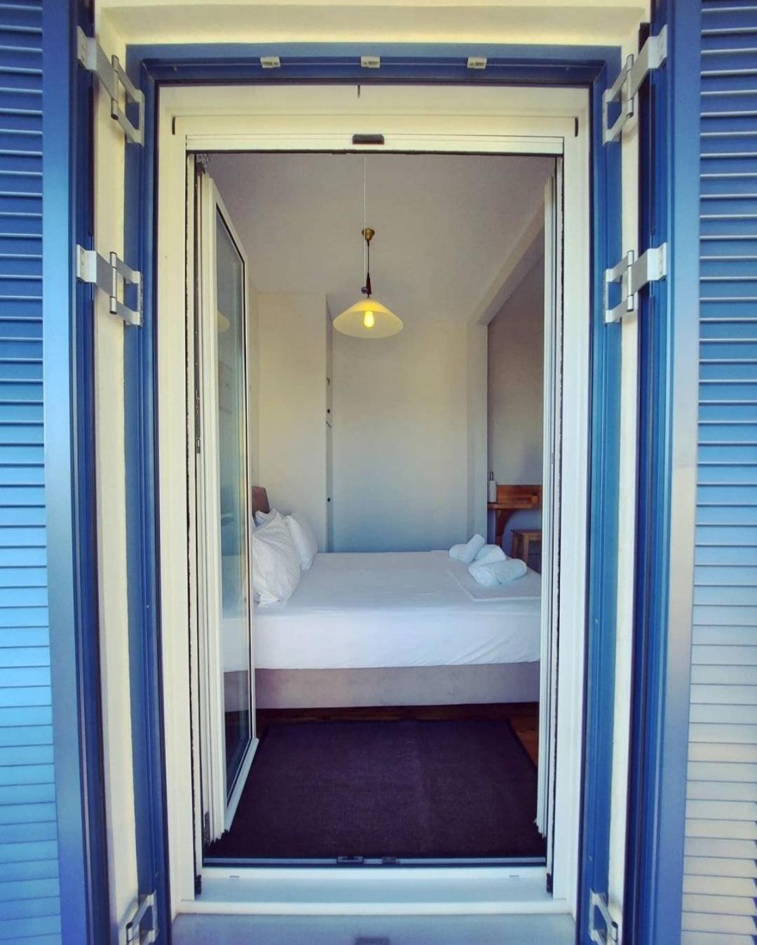 Blue Window Apartment Финикунда Екстериор снимка
